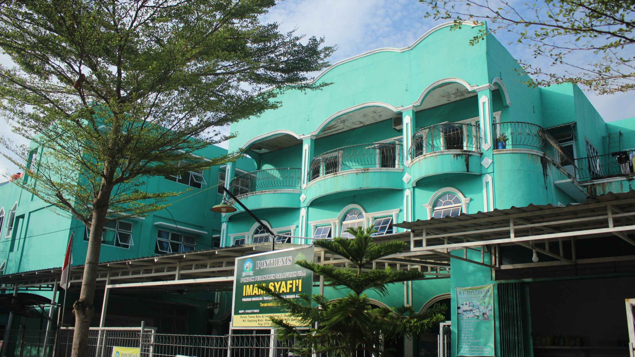 Read more about the article PROFILE: Yayasan Pendidikan Pondok Pesantren Imam Syafi’i Batam